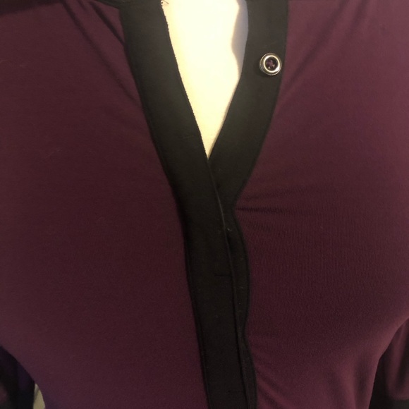 Size 6 Lululemon bordeaux and black long sleeve - Picture 3 of 5